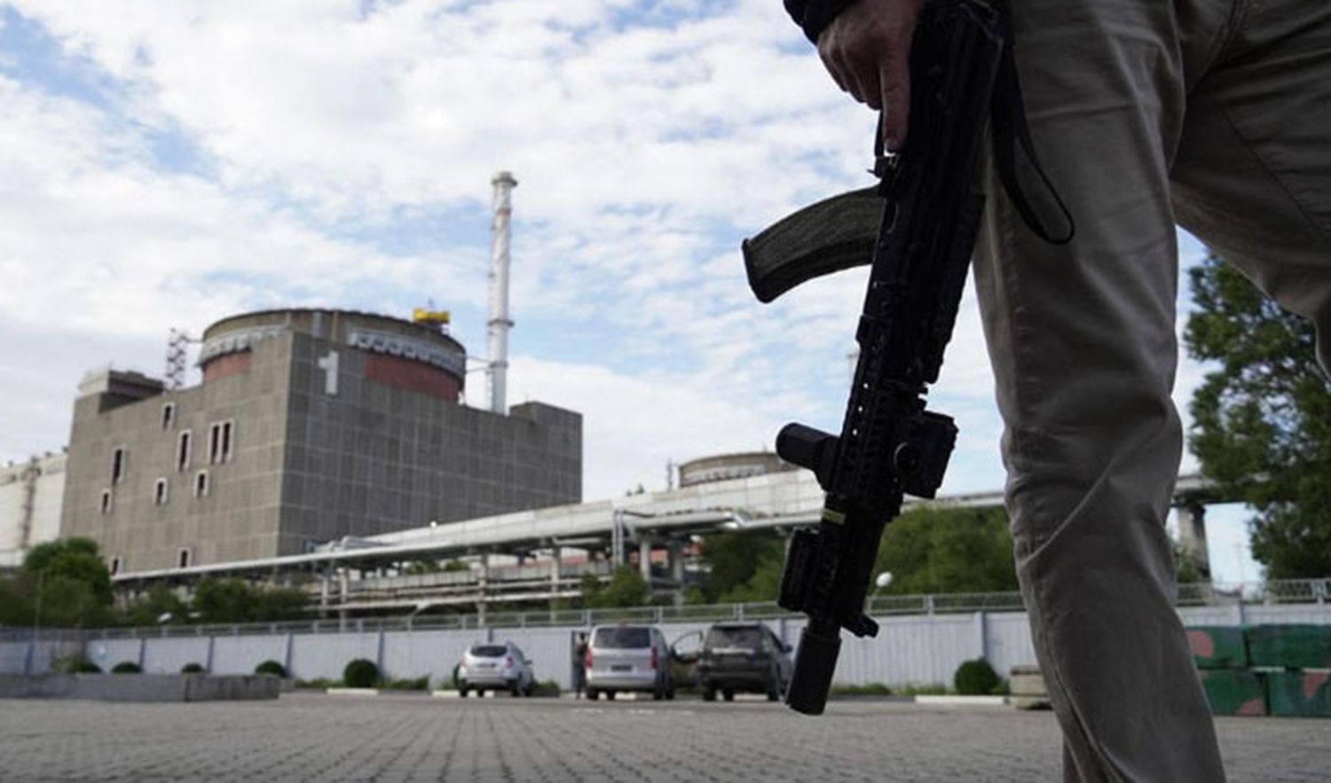 La OIEA pidió más acceso a la central nuclear ucraniana  para descartar que haya bombas