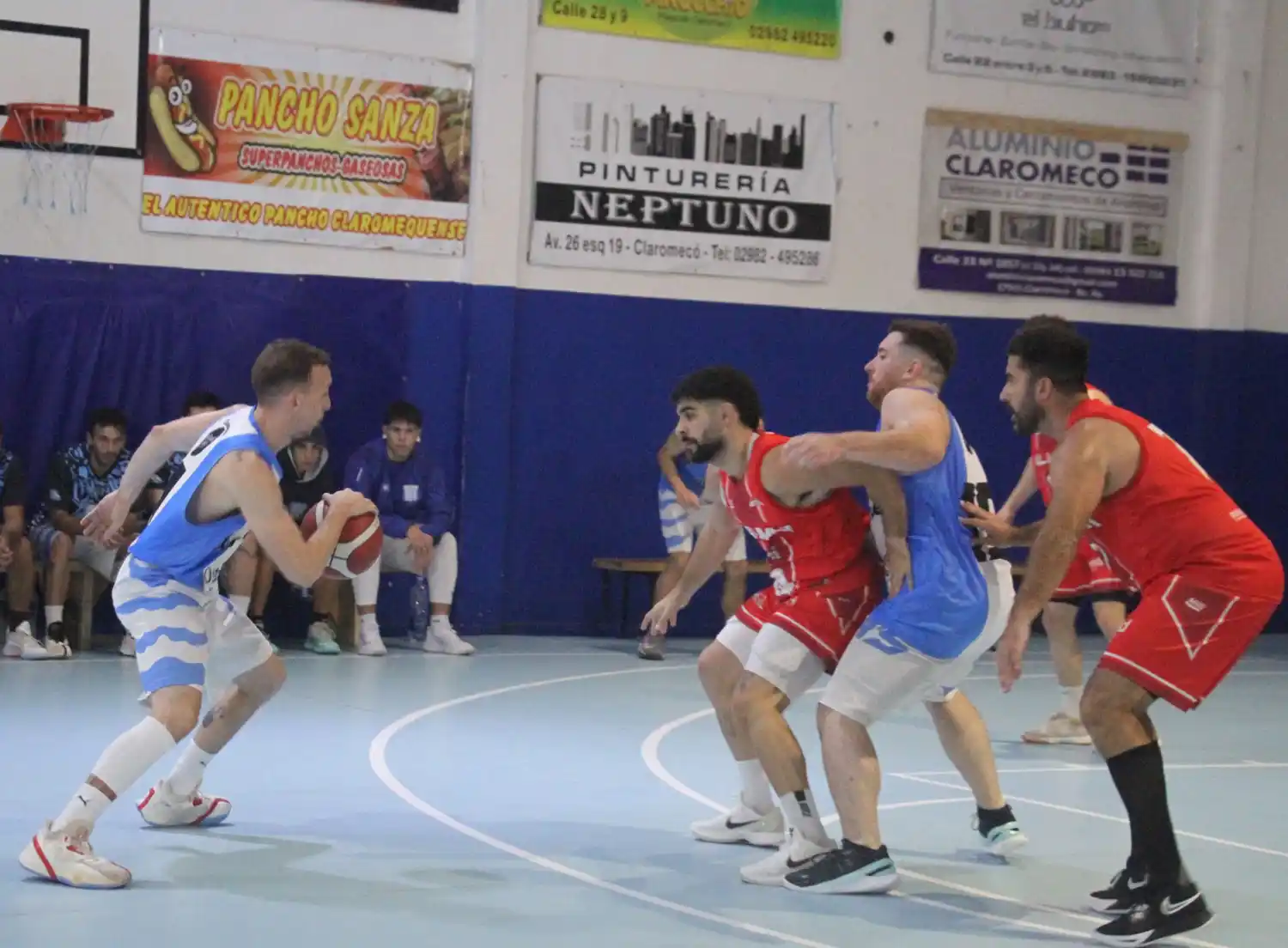 Alumni se quedó con el clásico ante Claromecó