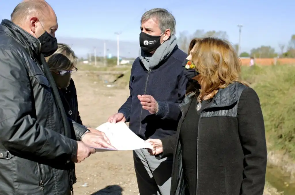 Jatón presentó al gobernador el proyecto de Camino Viejo a Esperanza
