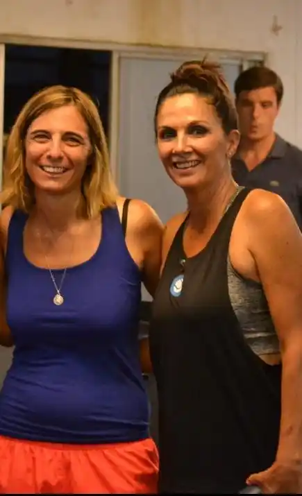 El sábado, encuentro de tenis y hockey