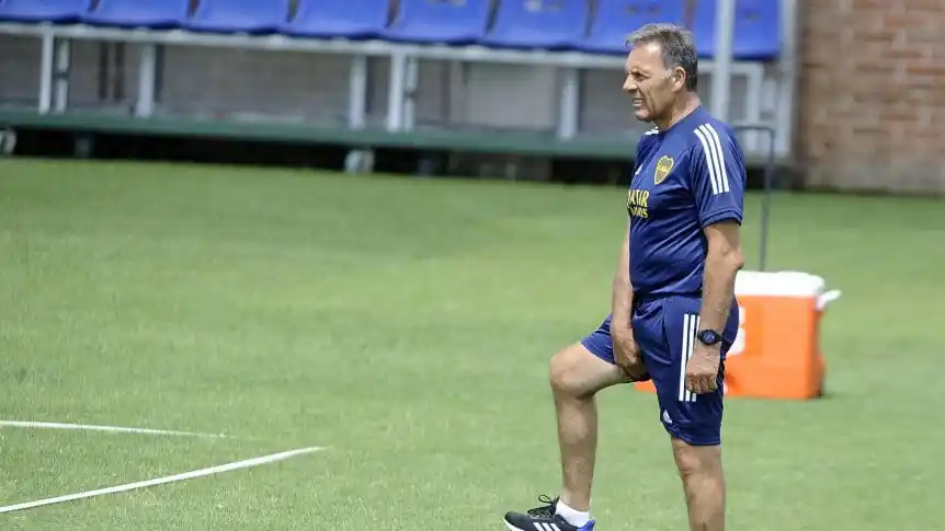 Russo: "Tevez es un ídolo de Boca, eso hay que valorarlo mucho"