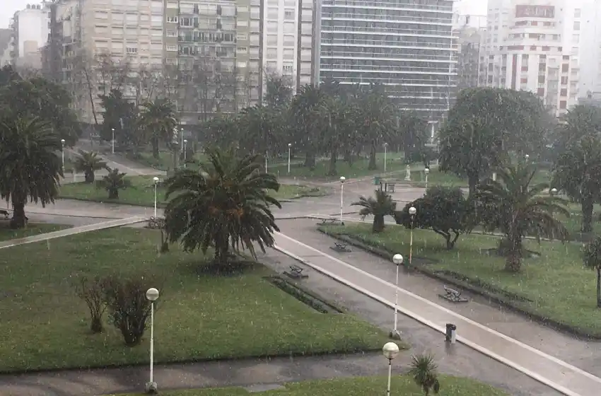 El granizo también se hizo sentir en Mar del Plata