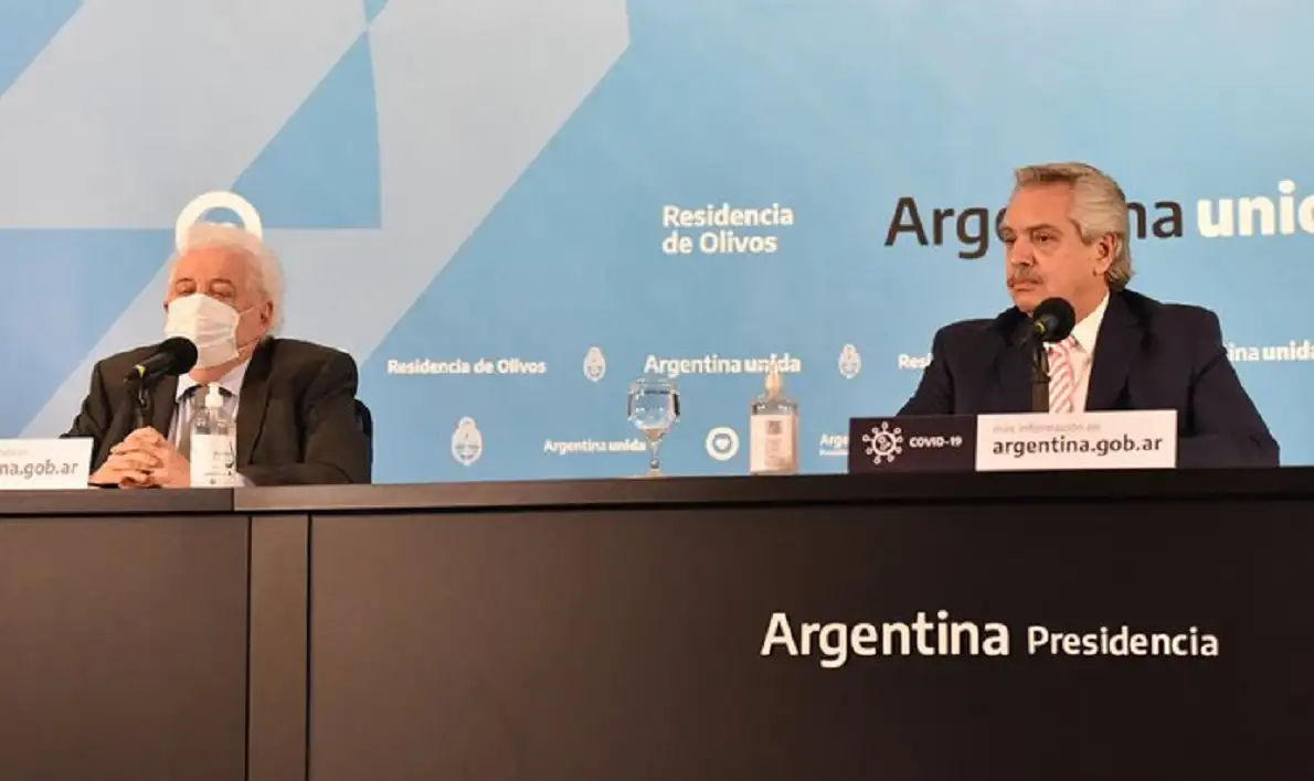 Vacunación VIP: Alberto Fernández le pidió la renuncia a Ginés González García 