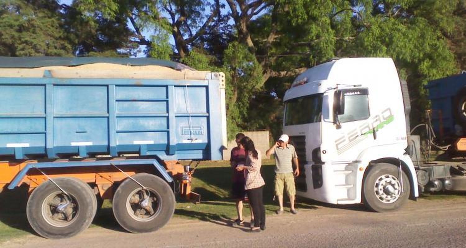 Concejales insisten con el control a camiones areneros