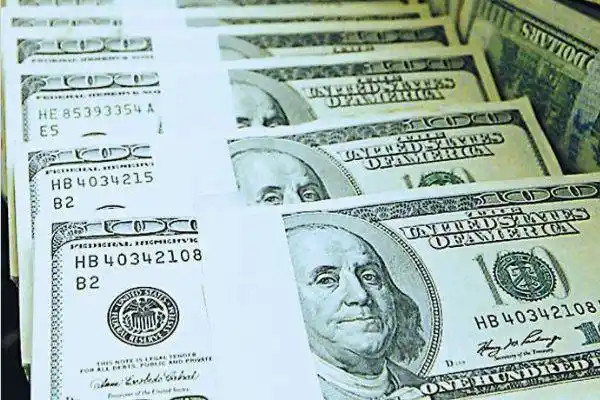 El dólar volvió a superar los $ 40
