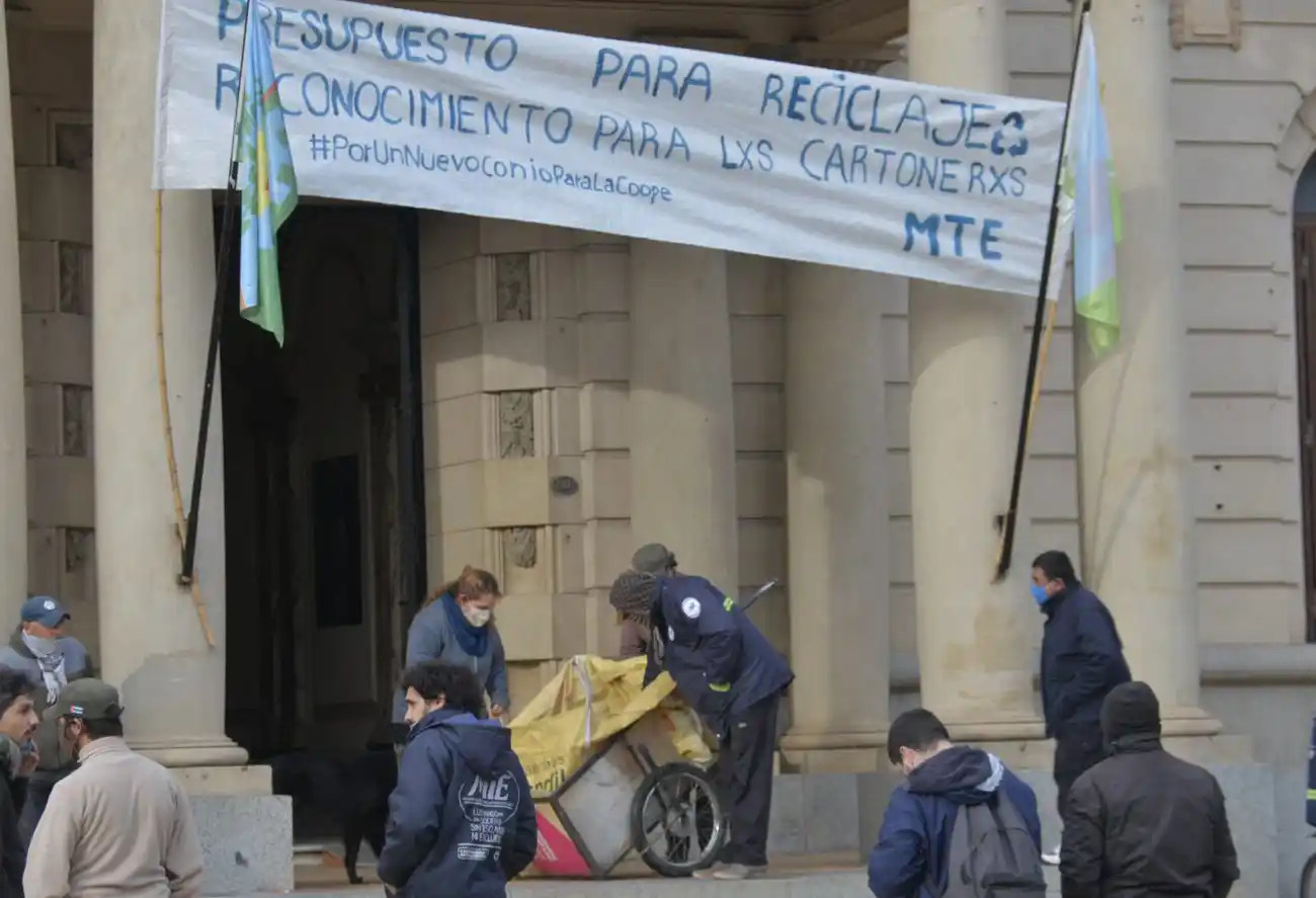Recuperadores urbanos: Daniel Fernandez explicó porque se movilizaron al municipio