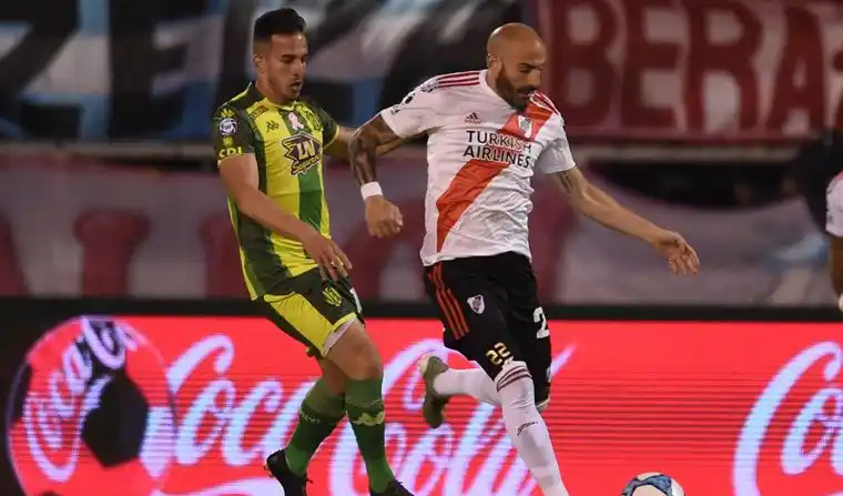 River venció a Aldosivi en Mar del Plata y se subió a la punta