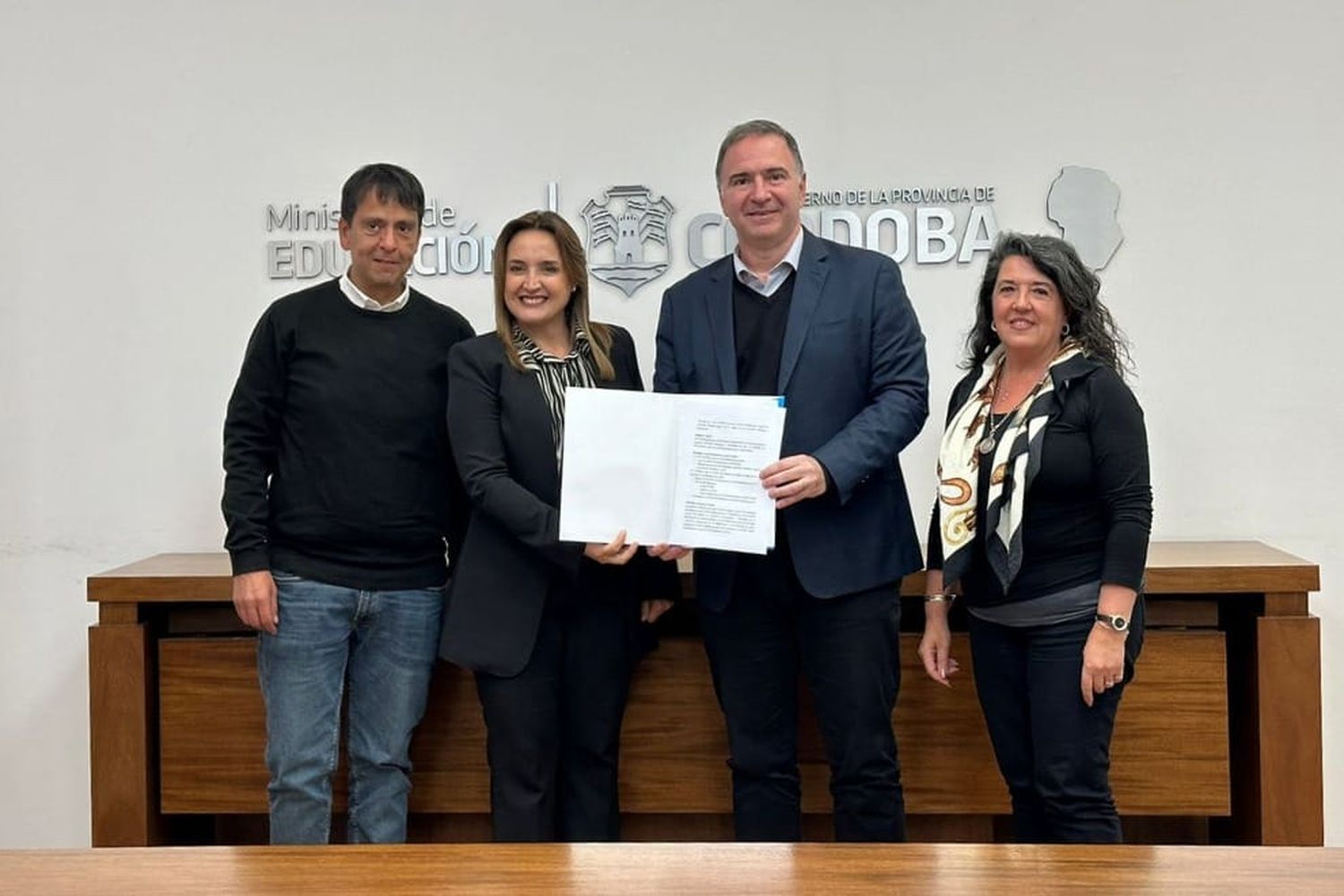 Córdoba implementará la Inteligencia Artificial para enseñar lengua de señas en escuelas