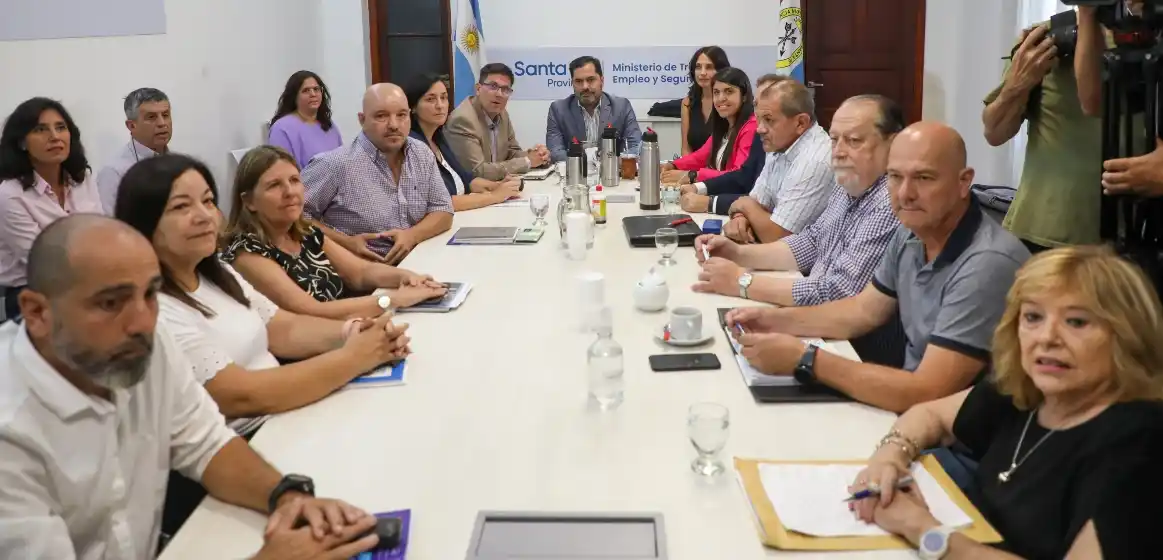 Paritaria docente: el salario y los reemplazos como ejes del primer encuentro