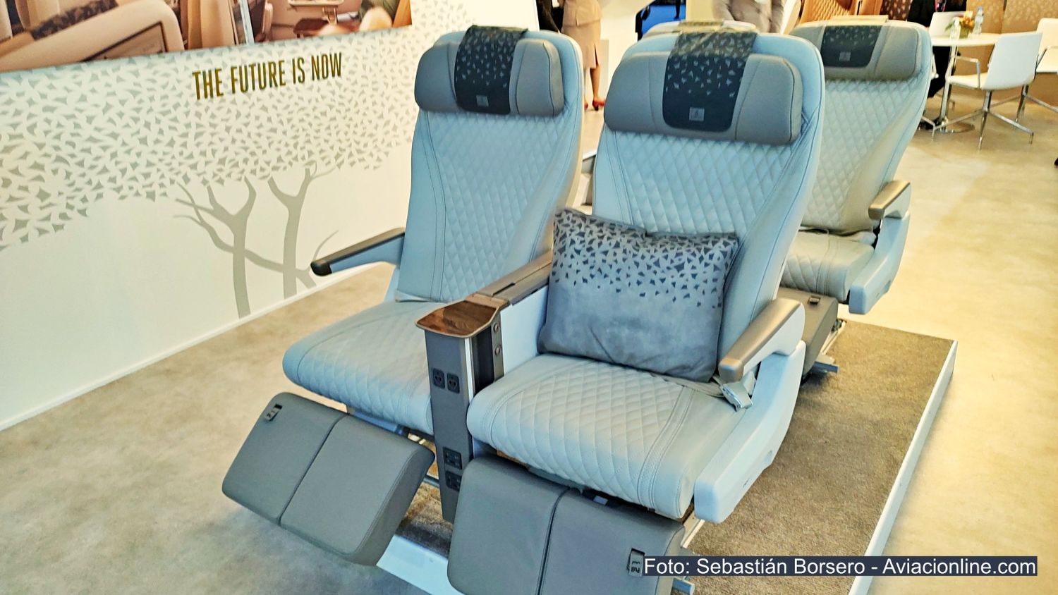 Emirates to introduce Premium Economy on 105 aircraft