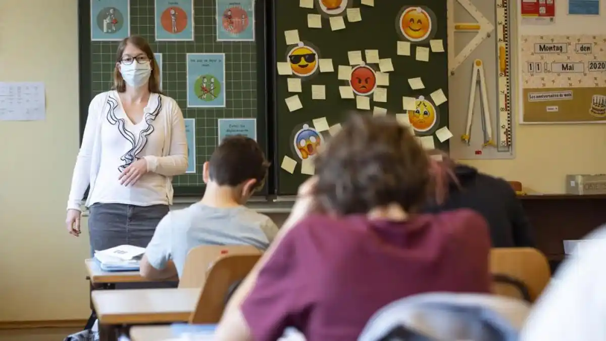 Trotta aseguró que las clases presenciales serán obligatorias