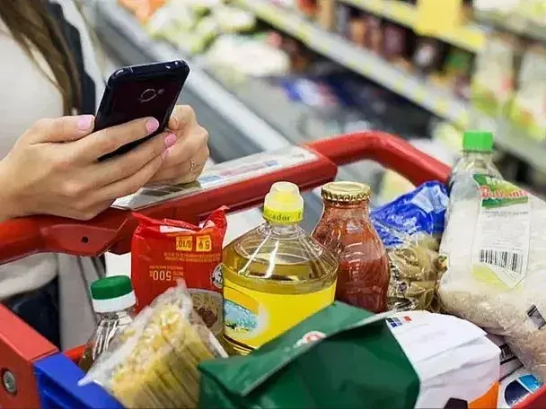 Una familia tipo ya necesita más de $1,5 millones al mes para no ser pobre