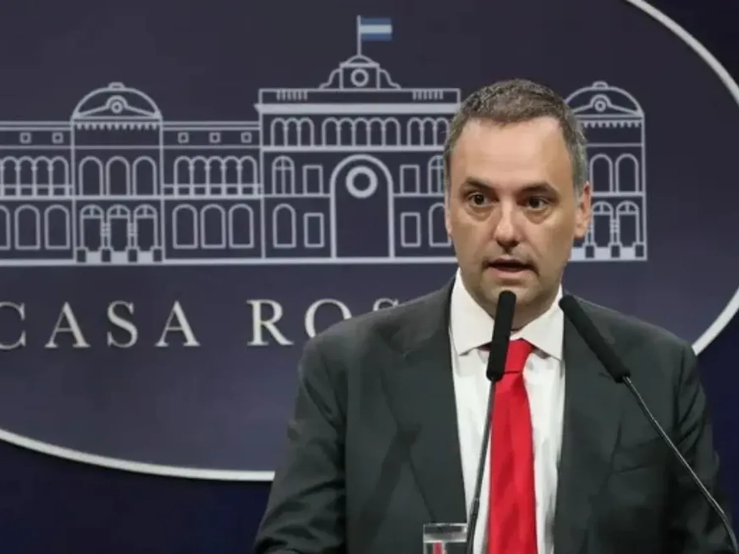 Lo confirmó el vocero presidencial, Manuel Adorni, en conferencia de prensa.