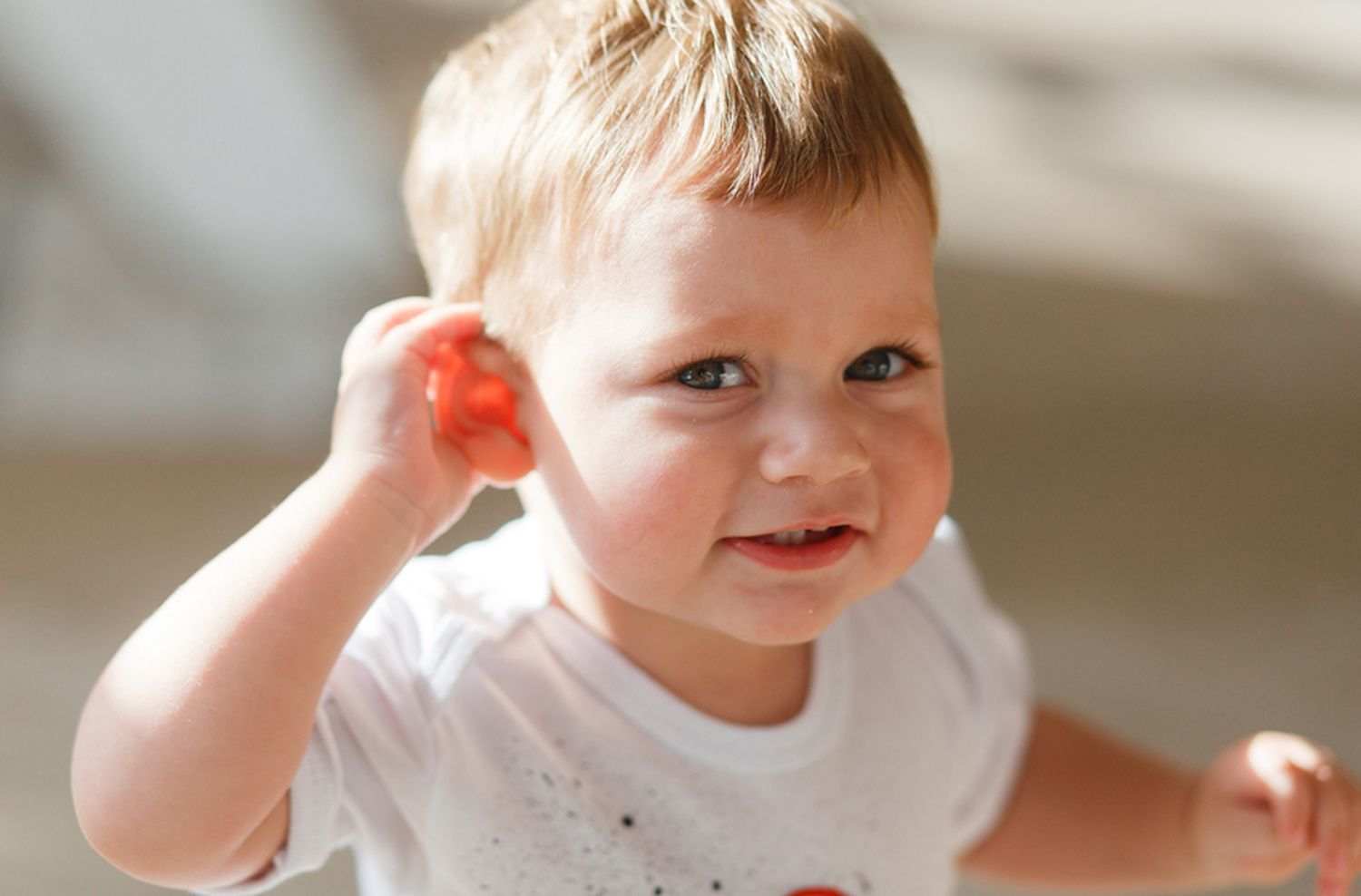 Otitis: aumentan los casos con la llegada del verano