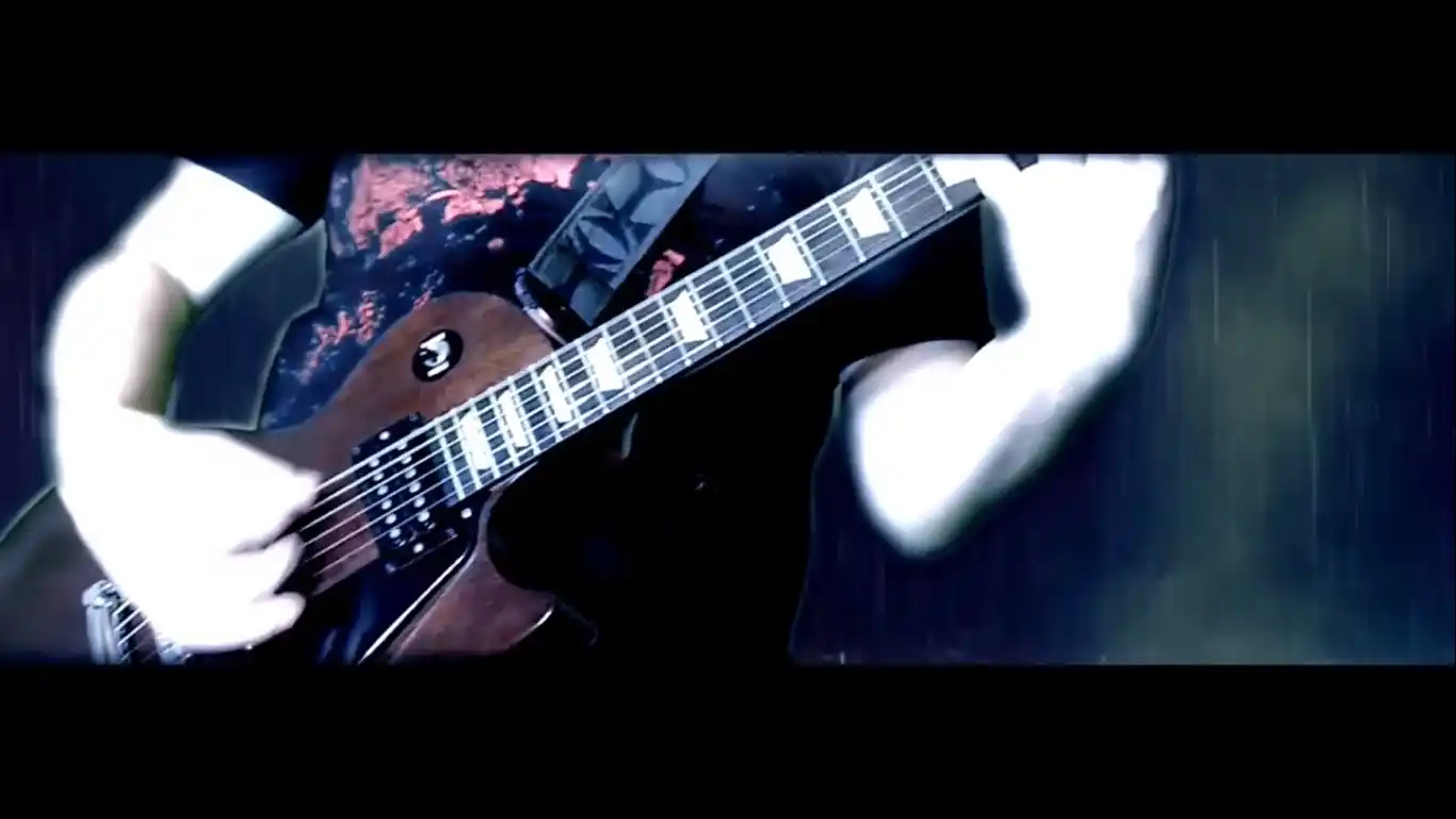 220 presenta su primer video clip, «Cansado de Esperar»