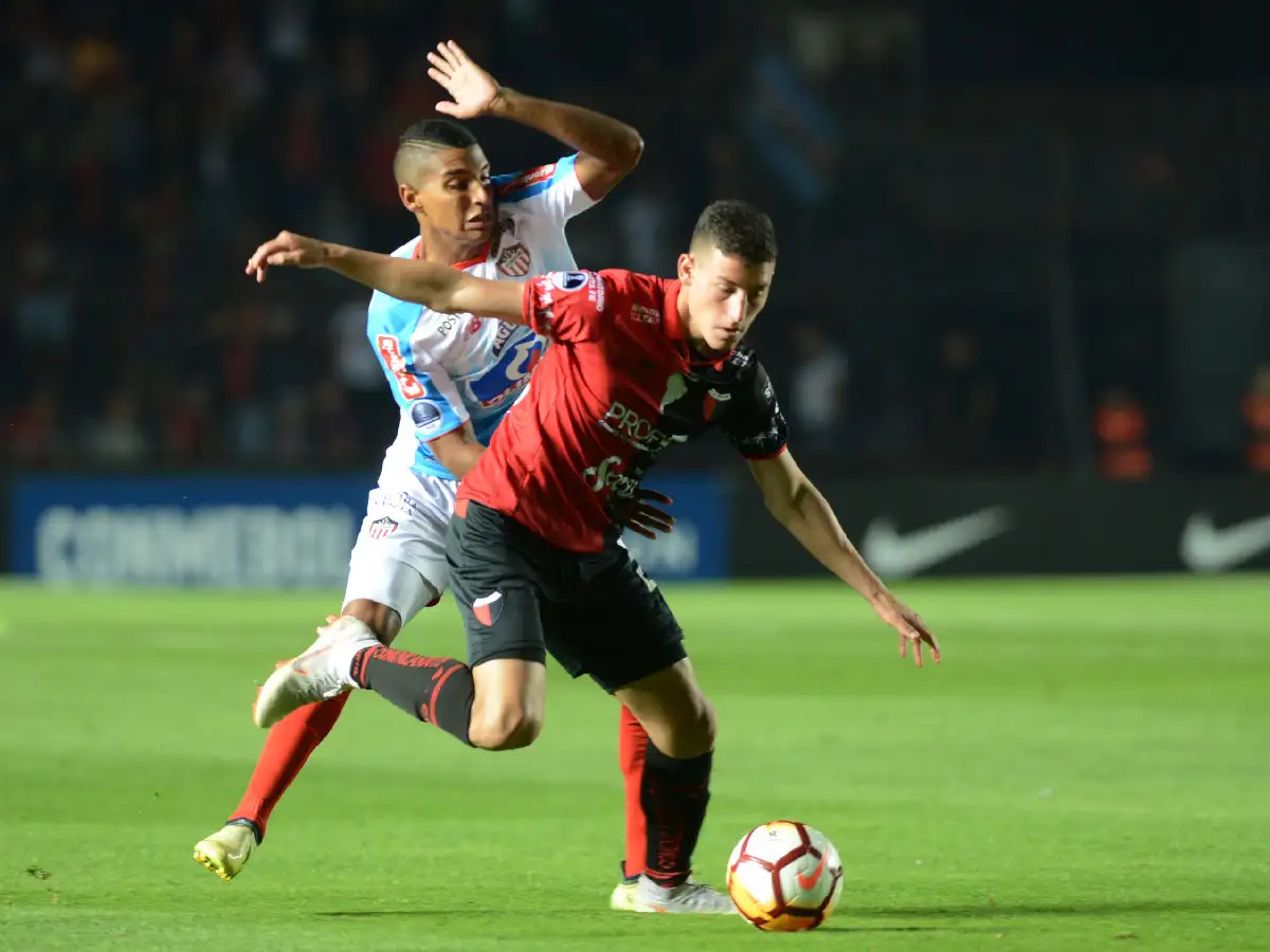 Colón empató y quedó eliminado 