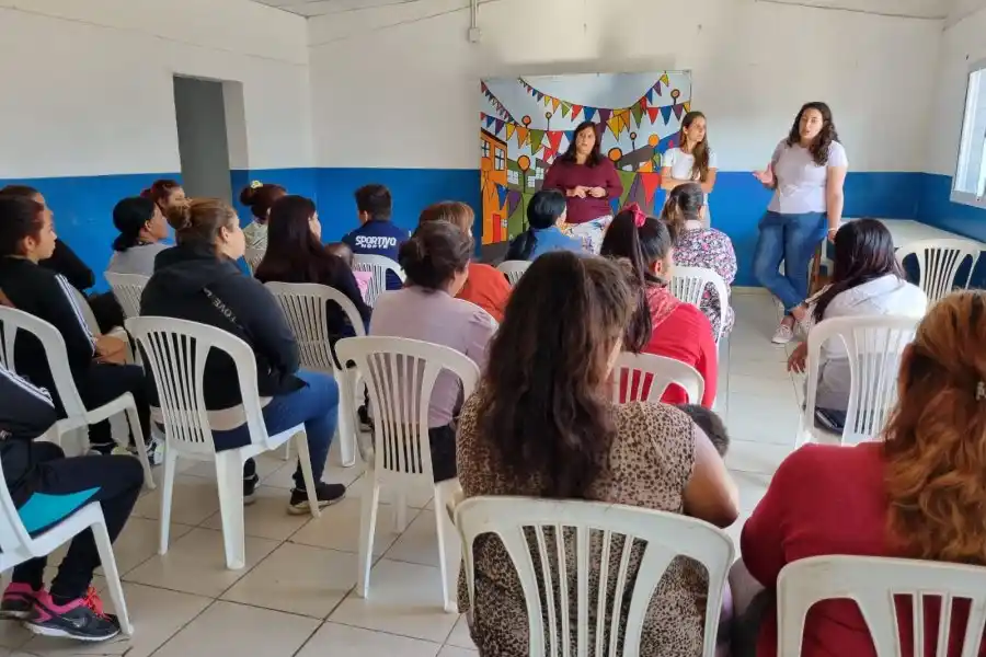 “Mi barrio más limpio” de la mano de Agentes Comunitarios