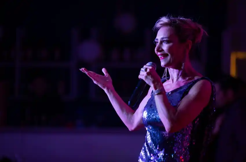 Andrea Ghidone estrenó “Madame Tango”, con la fuerza y la pasión del 2x4