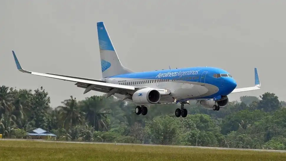 Vidal negó que Macri quiera privatizar Aerolíneas Argentinas