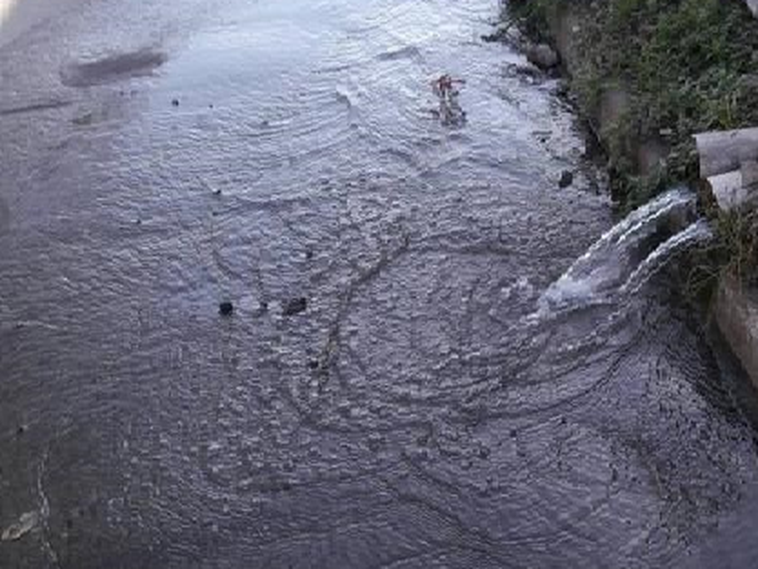 Un barrio de la ciudad tendrá agua en sus calles: el motivo del vertido