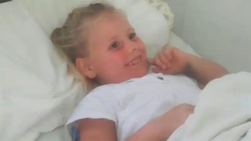 A una nena entrerriana la pasó por encima por un tractor: Se recupera sonriente