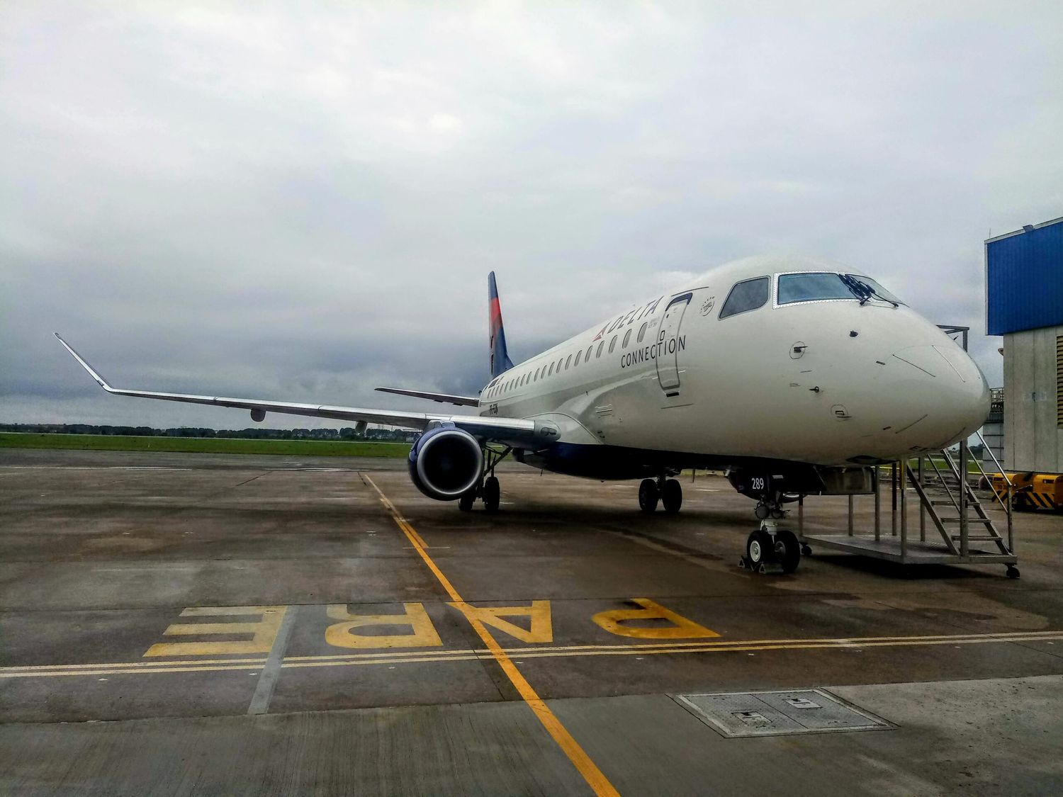 Lack of knowledge about 5G complicates E175 operations in the U.S.