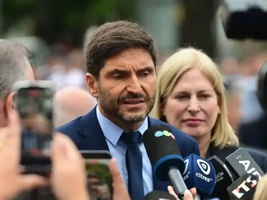 Scaglia acompañó la apertura de sesiones y respaldó el rumbo político del gobierno provincial. Foto: Flavio Raina.