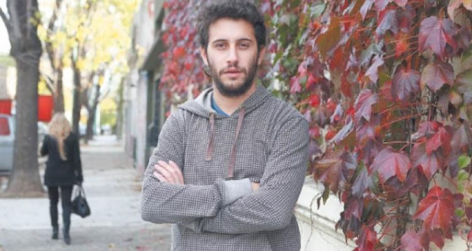 Policías de San Pedro detuvieron y golpearon a un periodista de Tiempo Argentino