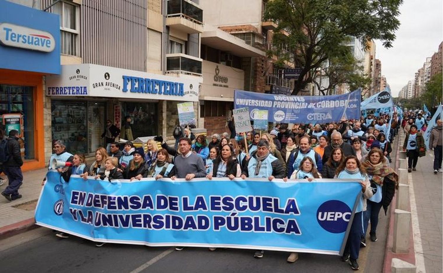 La semana pasada se realizaron marchas en la toda la provincia, además del paro por 48 horas, en reclamo de una mejor propuesta salarial.