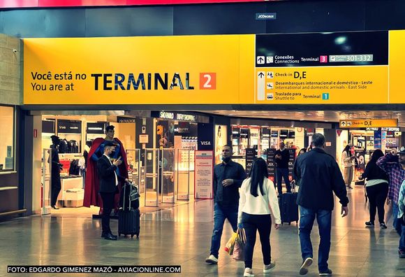 Vuelos a Brasil se verán afectados por huelga de pilotos y tripulantes de cabina de pasajeros