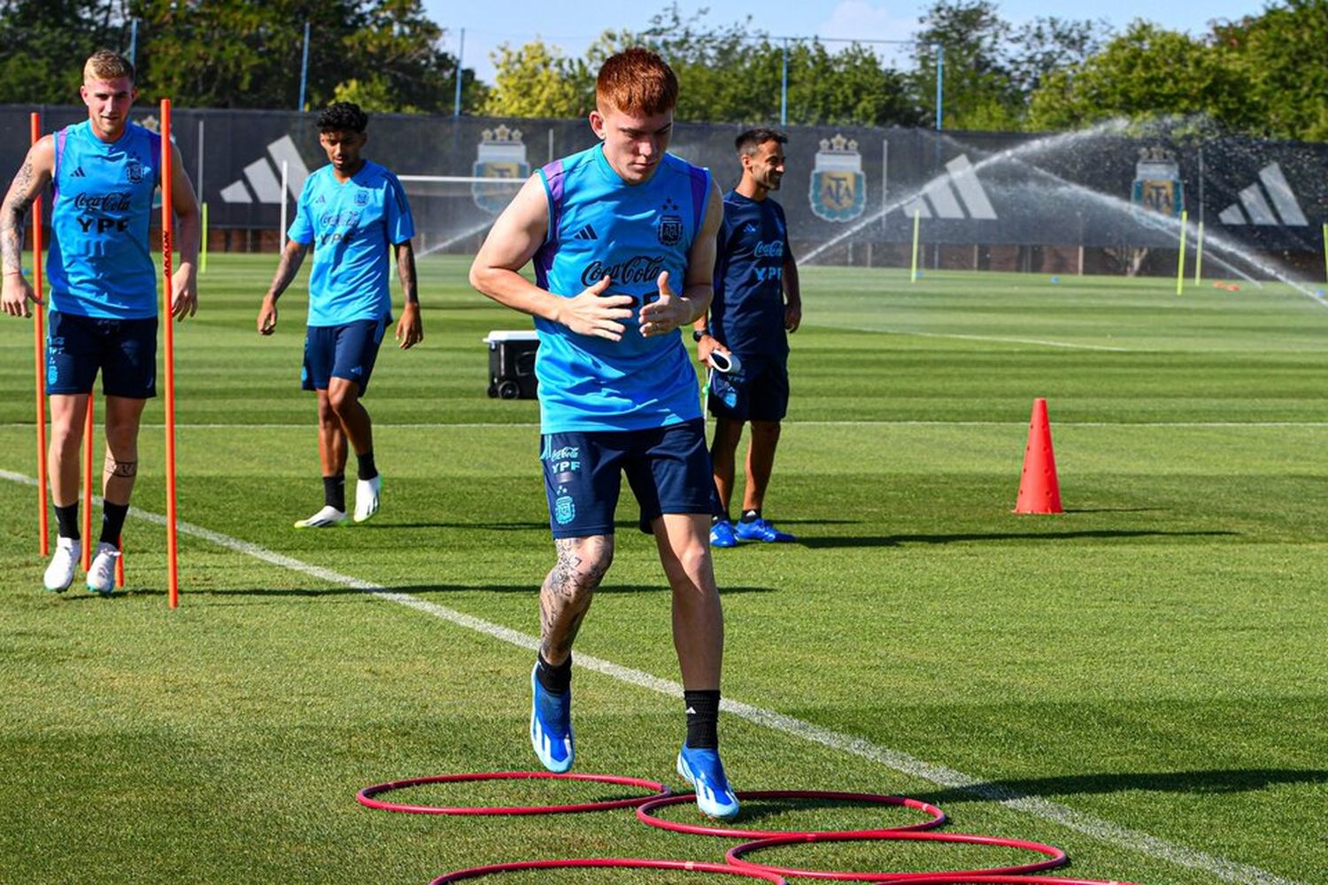 “Colo” Barco se entrena con la Selección argentina Sub 23 a la espera que se concrete su pase al fútbol inglés.