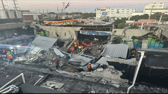 MIENTRAS cantaba RUBBY PÉREZ: colapsa el techo de una discoteca en República Dominicana: hay al menos 21 muertos y decenas de heridos