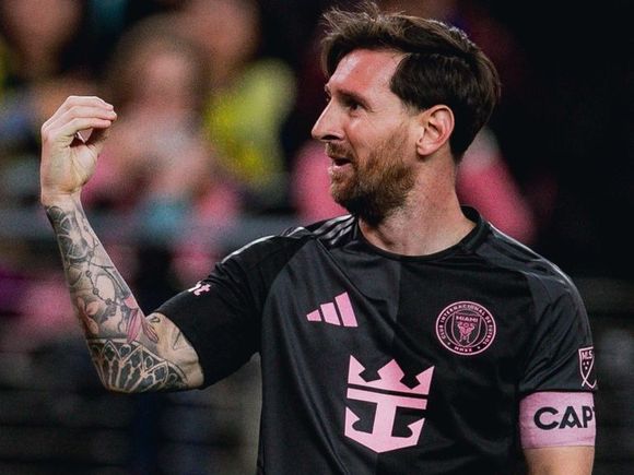 Messi divide pasiones en México: el eco de un gesto y un análisis profundo