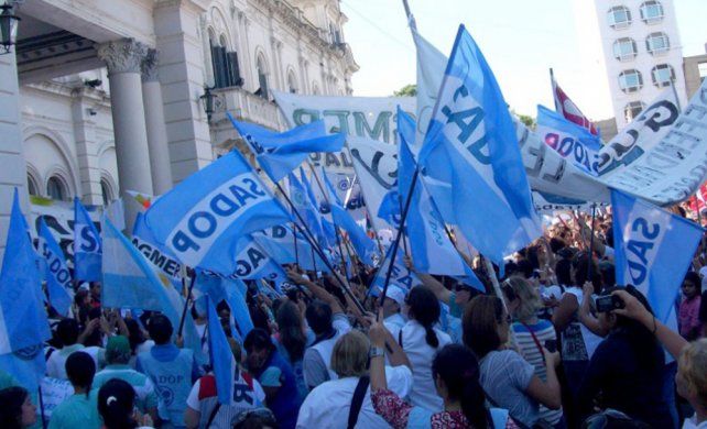 Sin Clases: Este lunes también paran los docentes privados