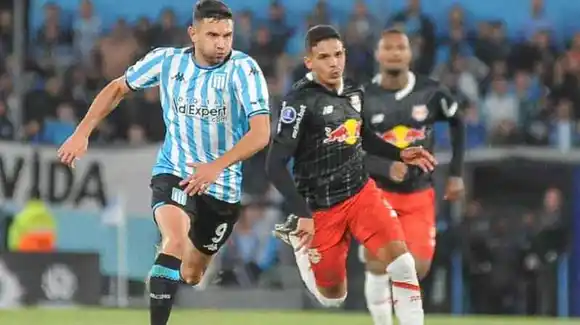 Racing recibe a Paranaense con la ilusión de dar vuelta la serie y meterse en semifinales