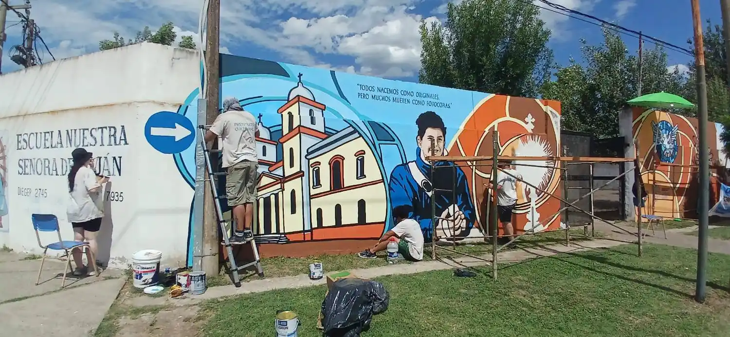 Chascomús inauguró un imponente mural en honor a Carlo Acutis, el santo de los jóvenes