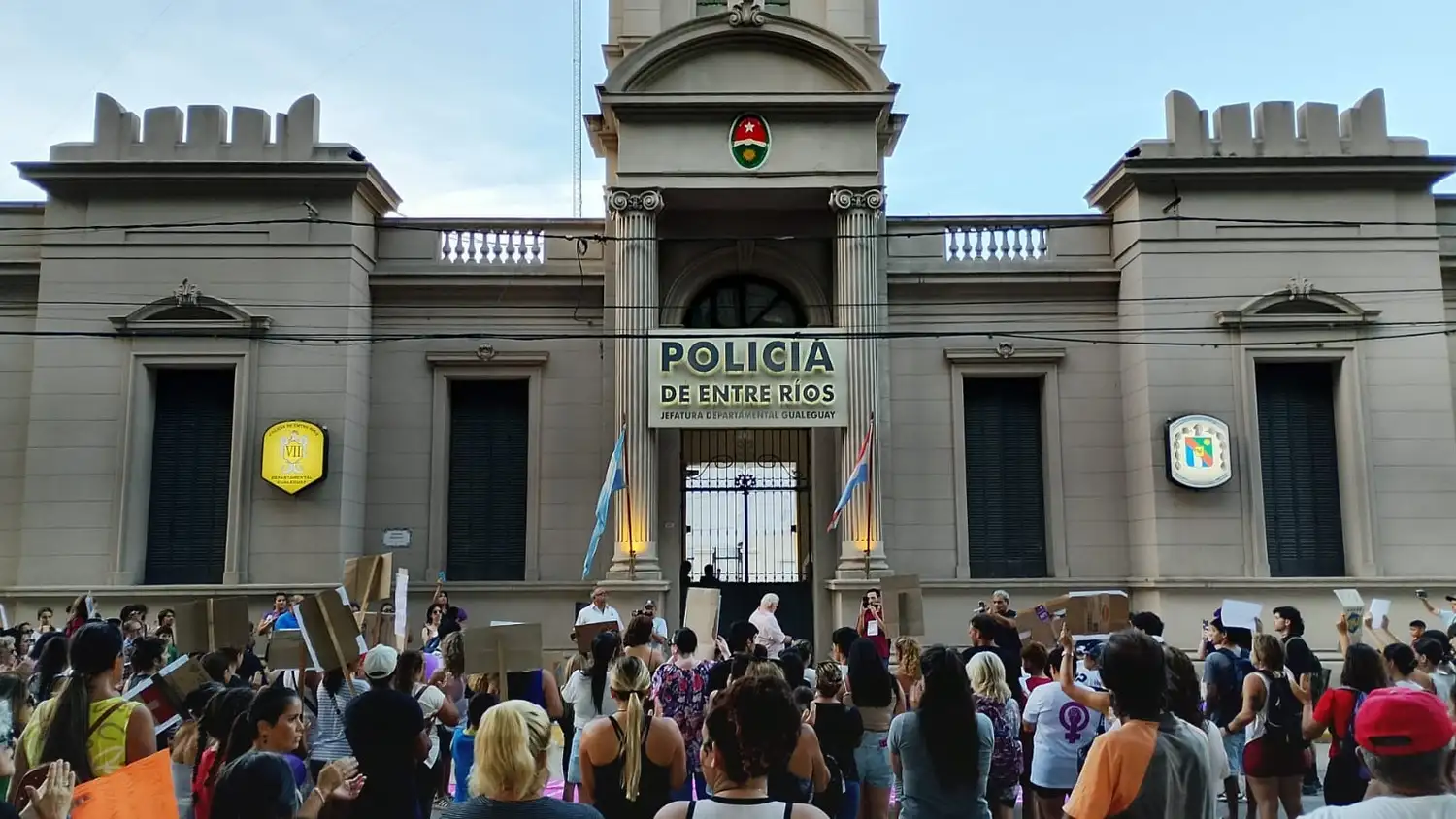 “La investigación sigue abierta”, afirmó el Subjefe policial sobre el crimen de Vanesa López