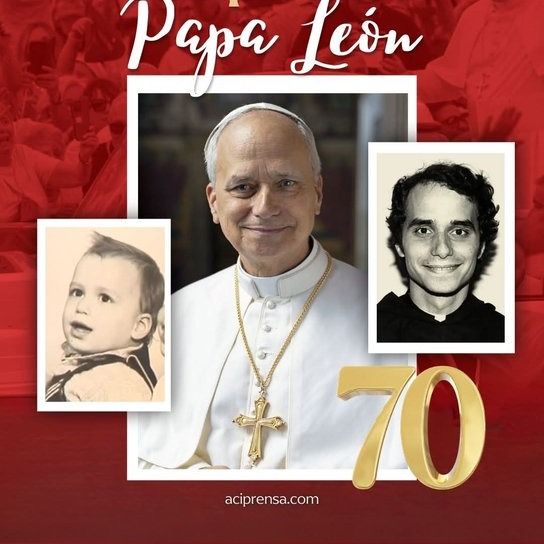 Así, miles de fieles en la Plaza de San Pedro celebraron el 70 cumpleaños del papa León XIV