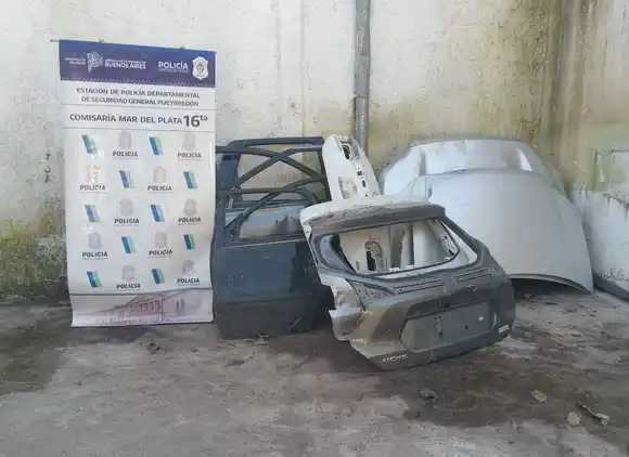 Allanaron chatarrera en el barrio Las Heras y encontraron autopartes de un vehículo robado