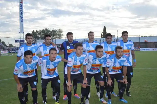 Juventud dio el primer paso y va por el Lobo