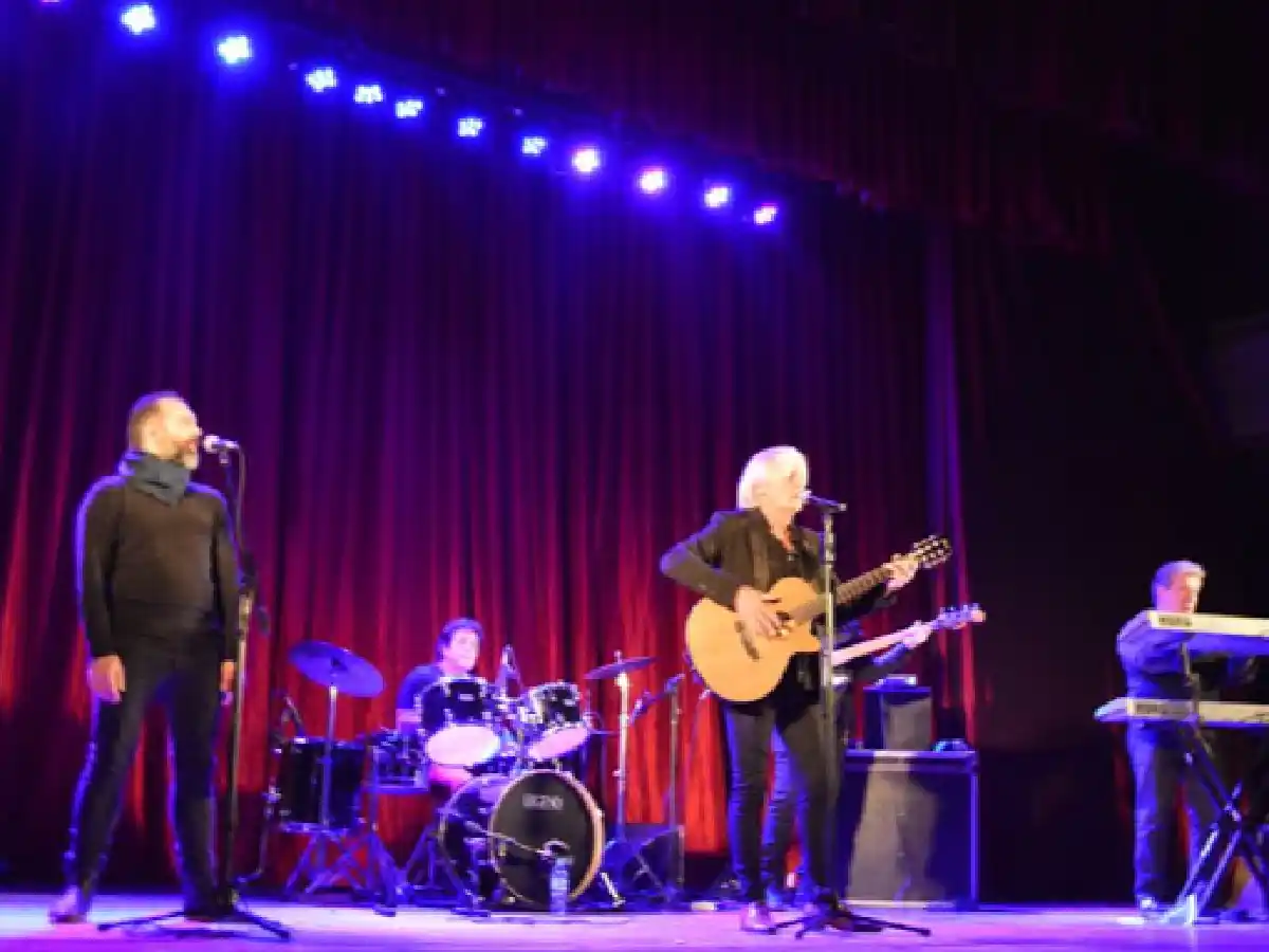 Sergio Denis: cinco shows en el Teatro Mayo y un público eufórico