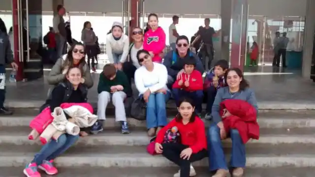 Viaje a Tecnópolis de las Escuelas León Martinelli y de la ESJA