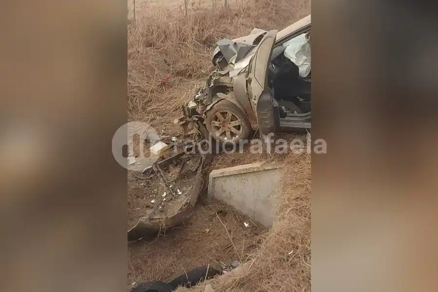 Un fuerte choque frontal en zona rural de la región terminó con varias personas hospitalizadas en Sunchales