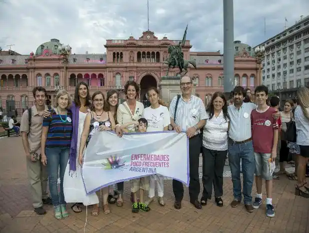 Unas 30 personas por mes hacen consultas médicas por enfermedades poco frecuentes 