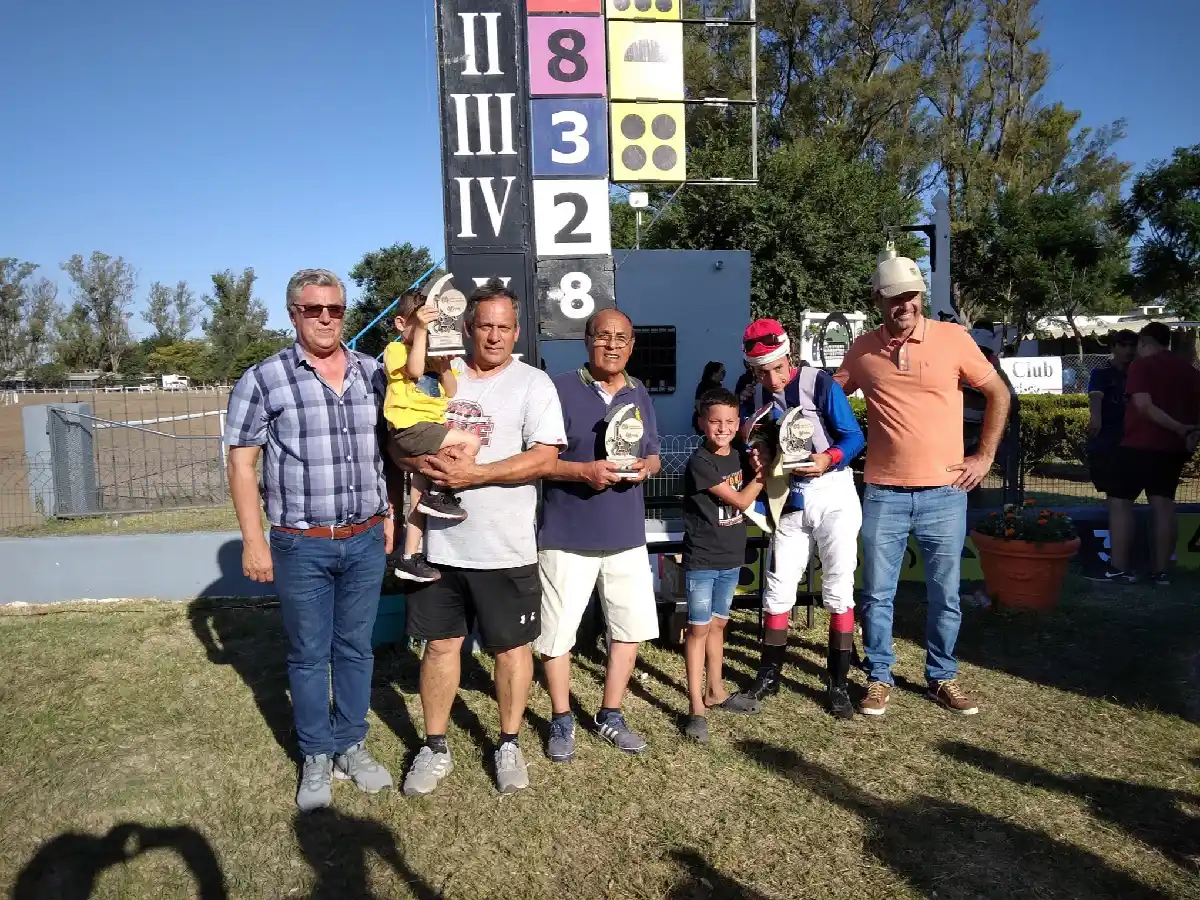 Final de temporada en el "Oscar C. Boero"