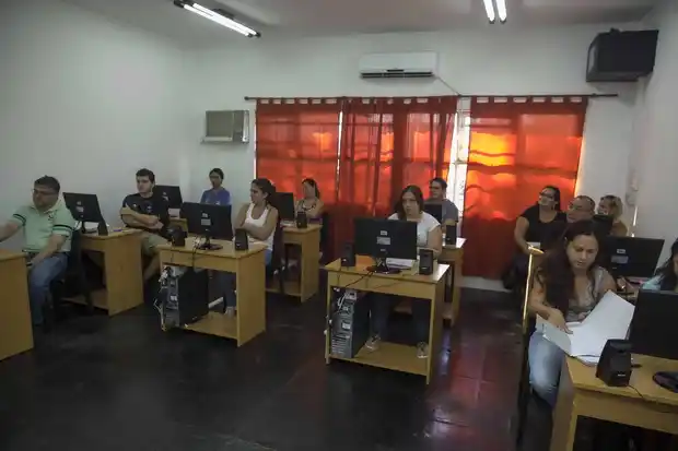 Abrieron la inscripción de cursos gratuitos para personas desocupadas