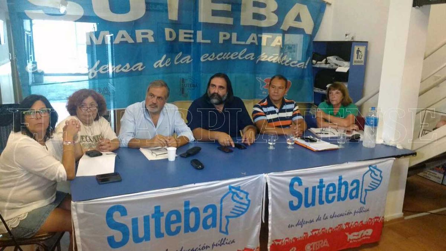 "Si no convocan a paritarias, habrá conflicto en el inicio de clases"