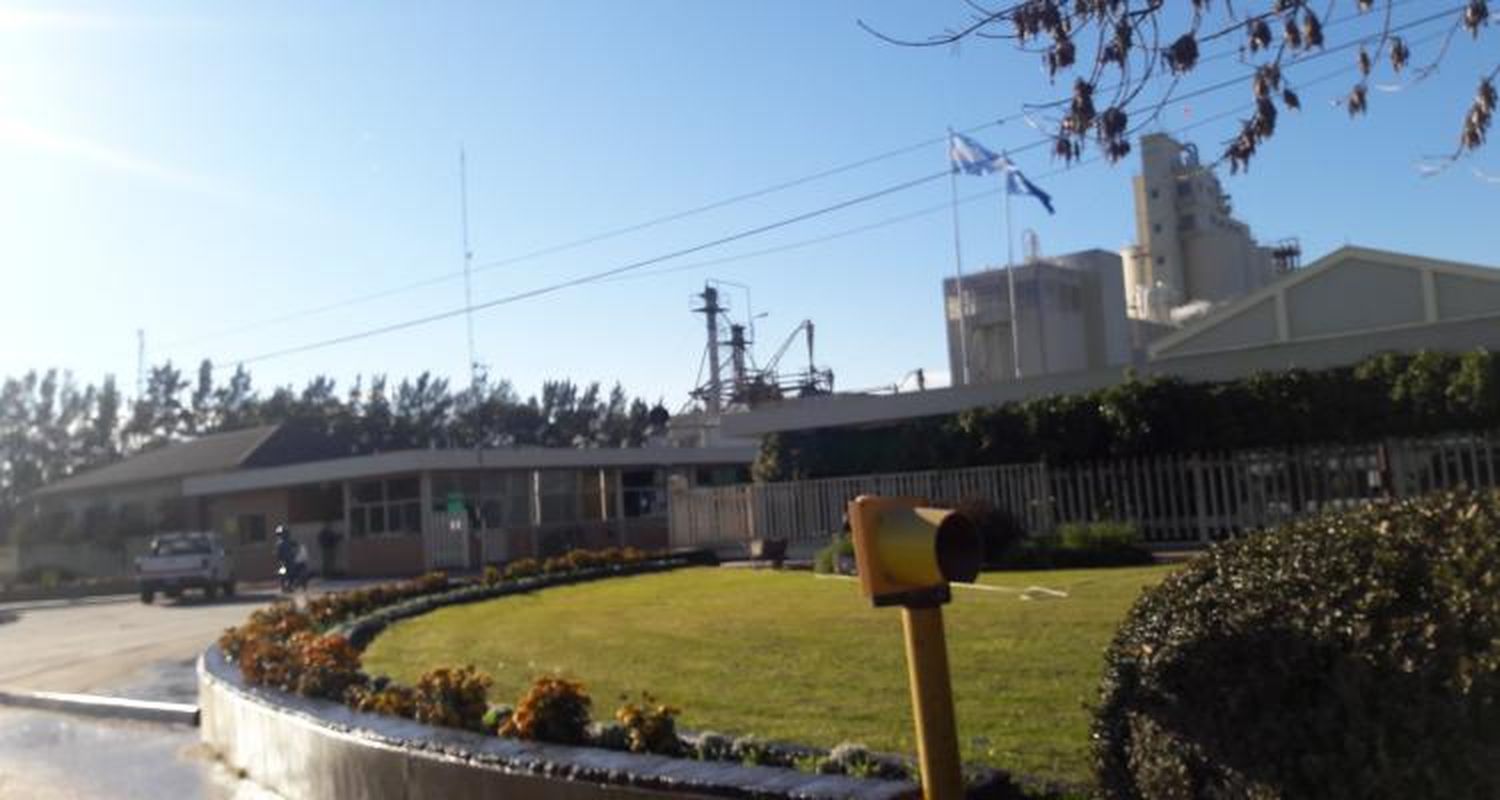 Arcor volvió a ser noticia por la suspensión de la producción de alcohol en San Pedro