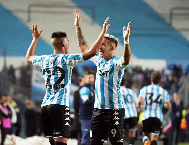 Racing. Goleó y jugará con Boca