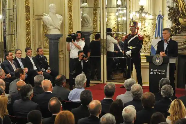 Entre Ríos sumará vuelos y obras de infraestructura aeroportuaria